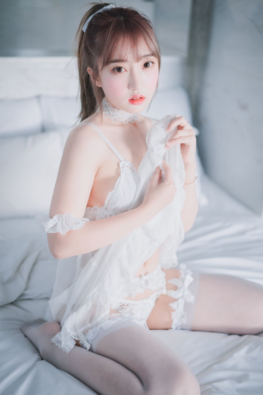 私房小姐姐白色內衣[26P]